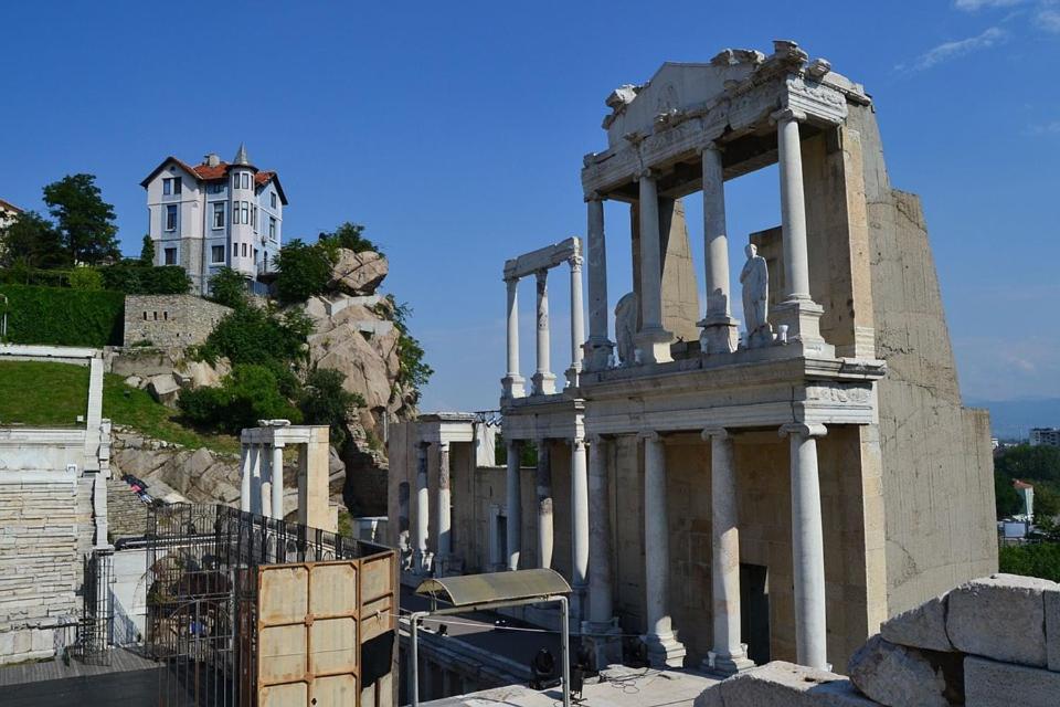 Art House Plovdiv Otel Dış mekan fotoğraf